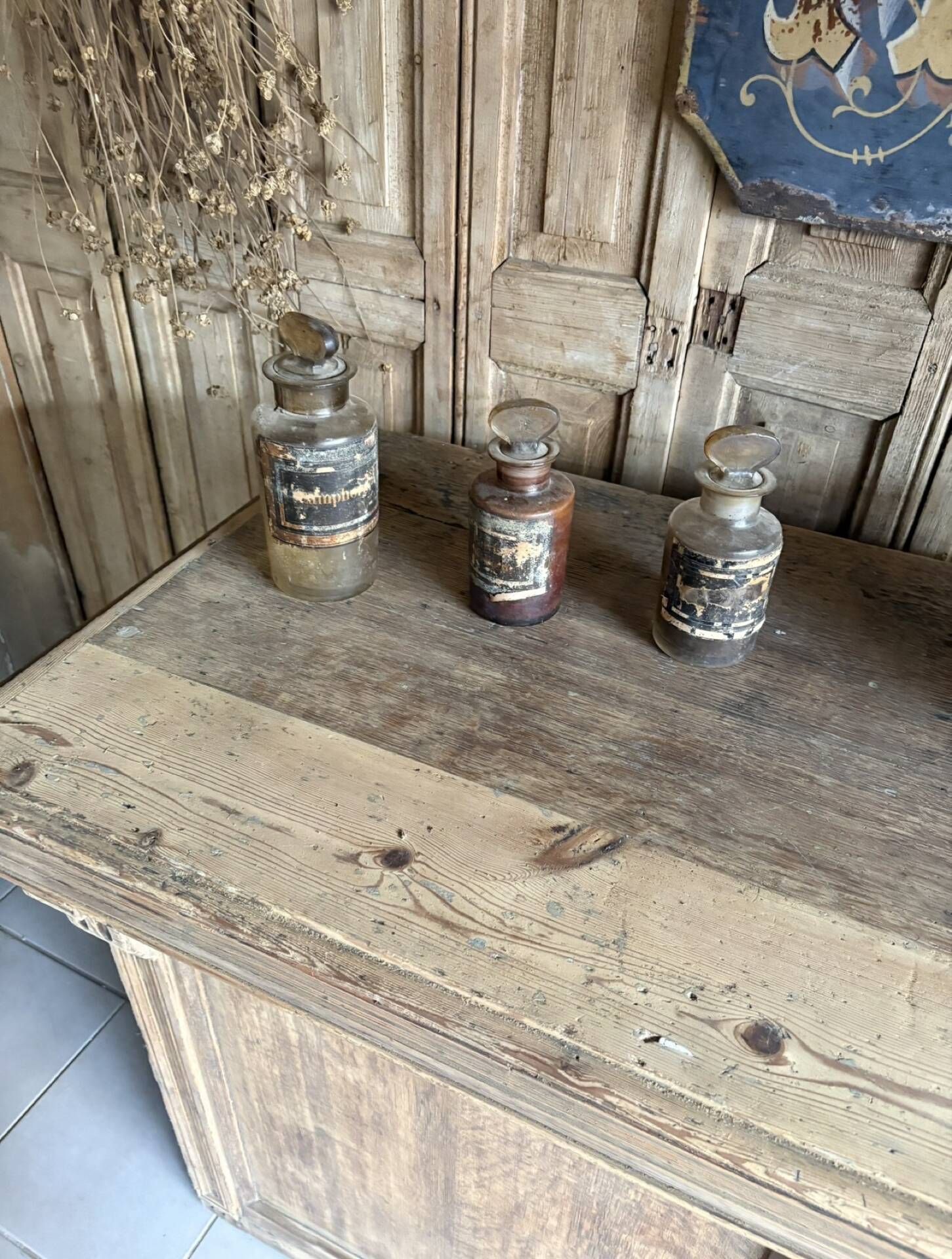 Magnificent Antique Oak Trade Counter with Numerous Drawers