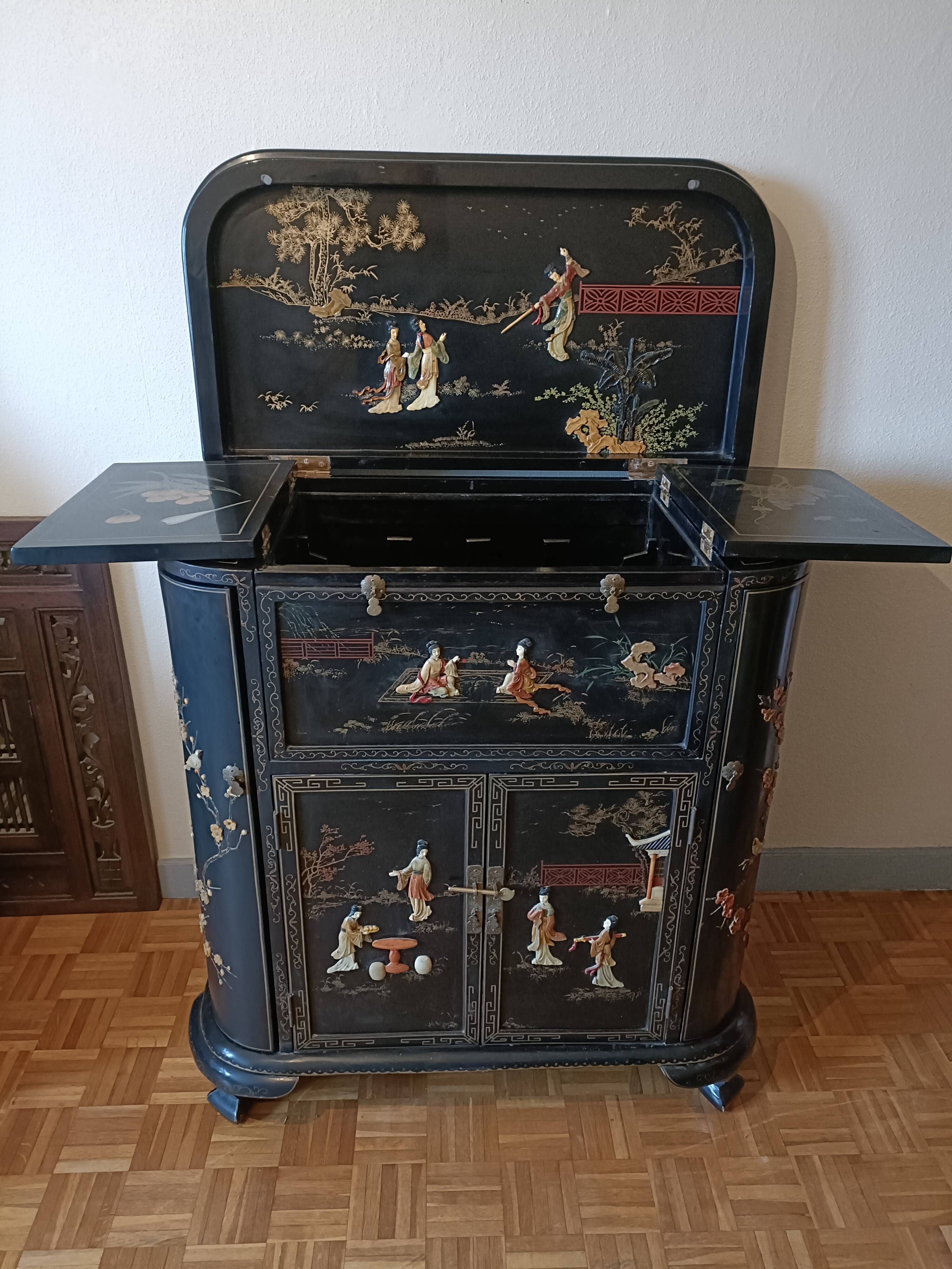 Meuble bar chinois
