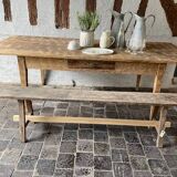 Farm table