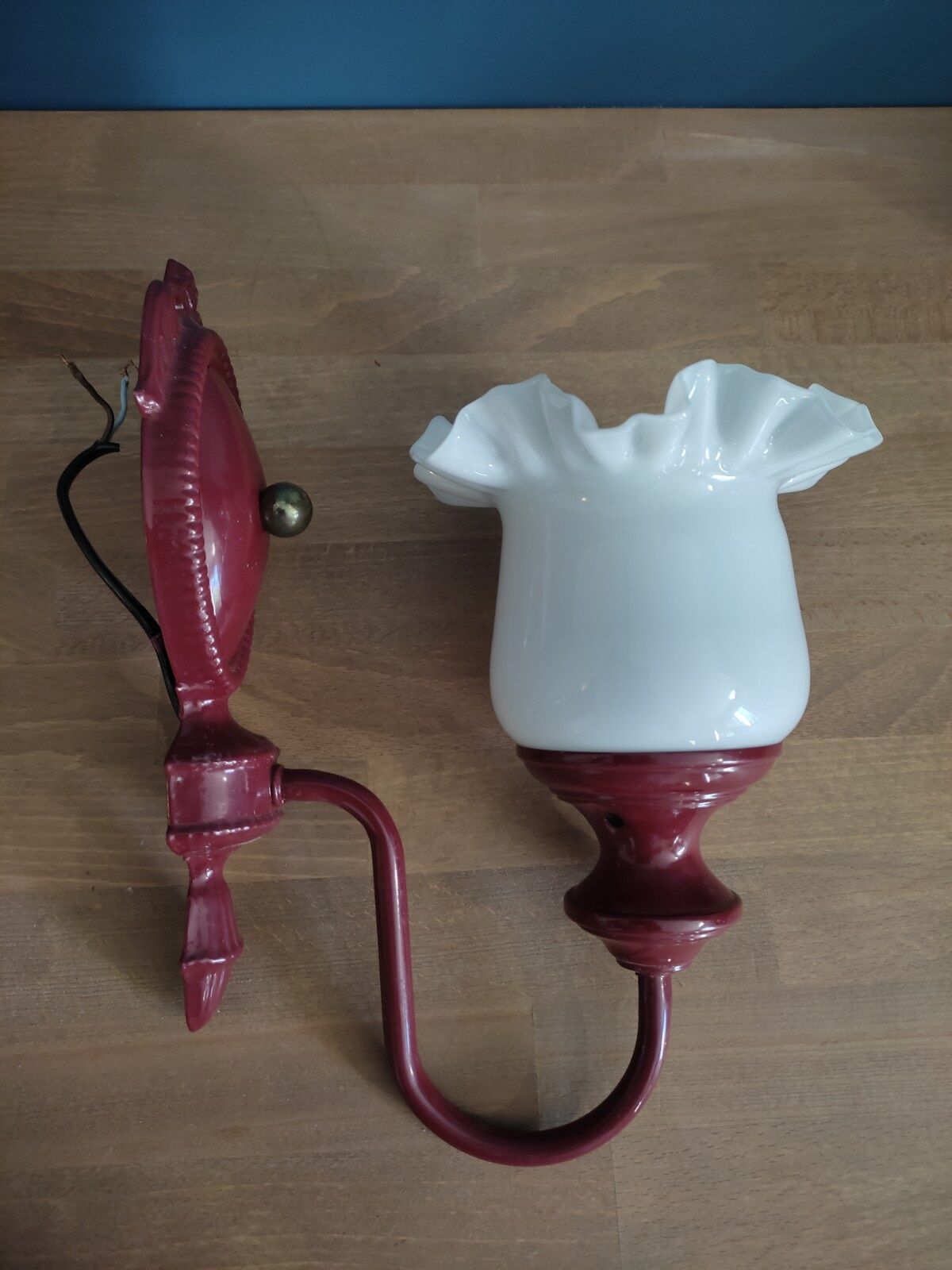 Wall lamp tulip opaline base metal enamelled Vintage old edge dp 0222f085