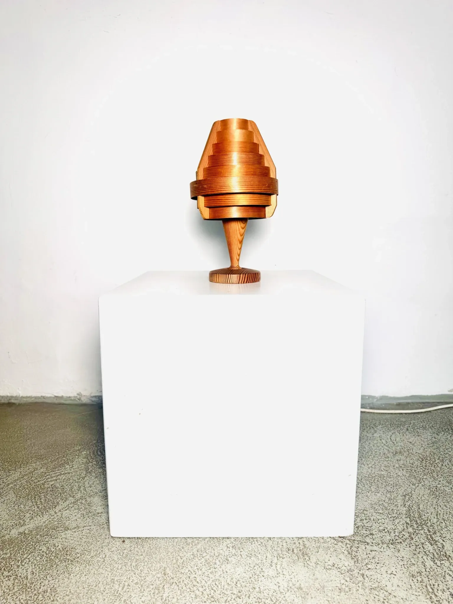 Model B-119/1 Pine Veneer Conical Table Lamp By Hans-Agne Jakobsson For Ab Markaryd, Sweden 1960S