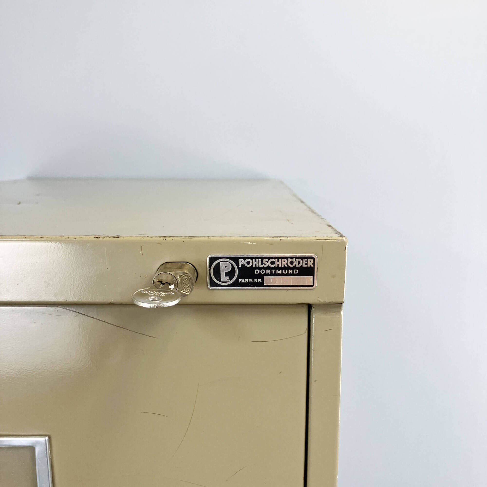 Large office or workshop cupboard by Pohlschröder, lacquered steel, 1970s