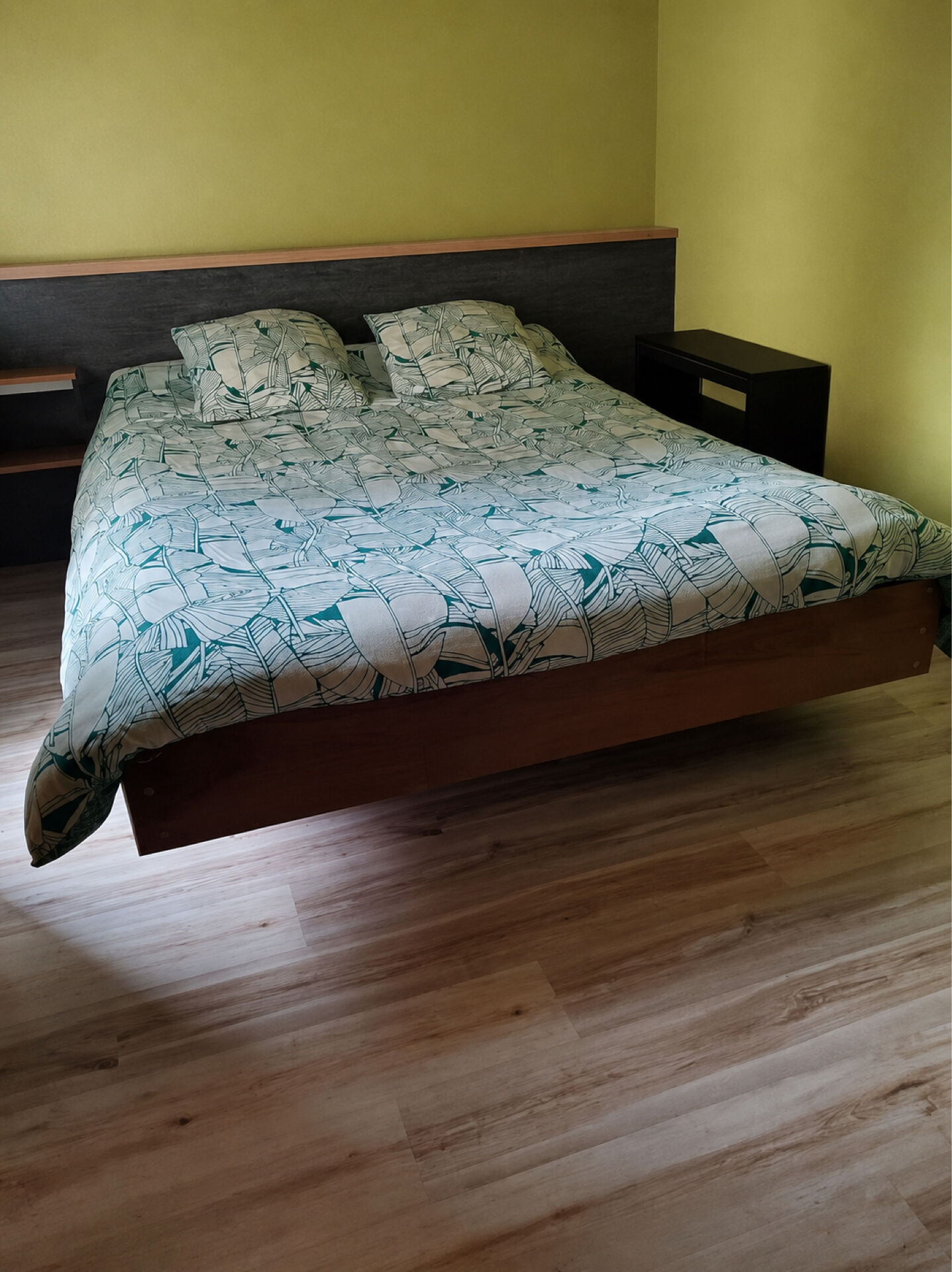 Bed frame 180x200