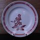 Plat rond fleurs rouge Badonviller
