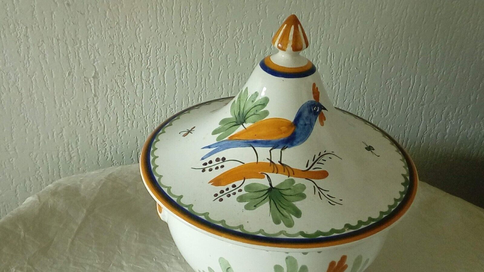 Earthenware tureen floral bird decoration nevers la rochelle?