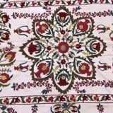 Suzani silk carpet 115x173cm