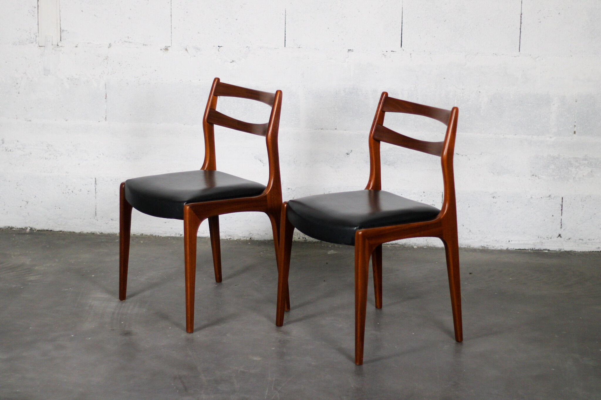 Pair of Scandinavian chairs, teak & imitation leather