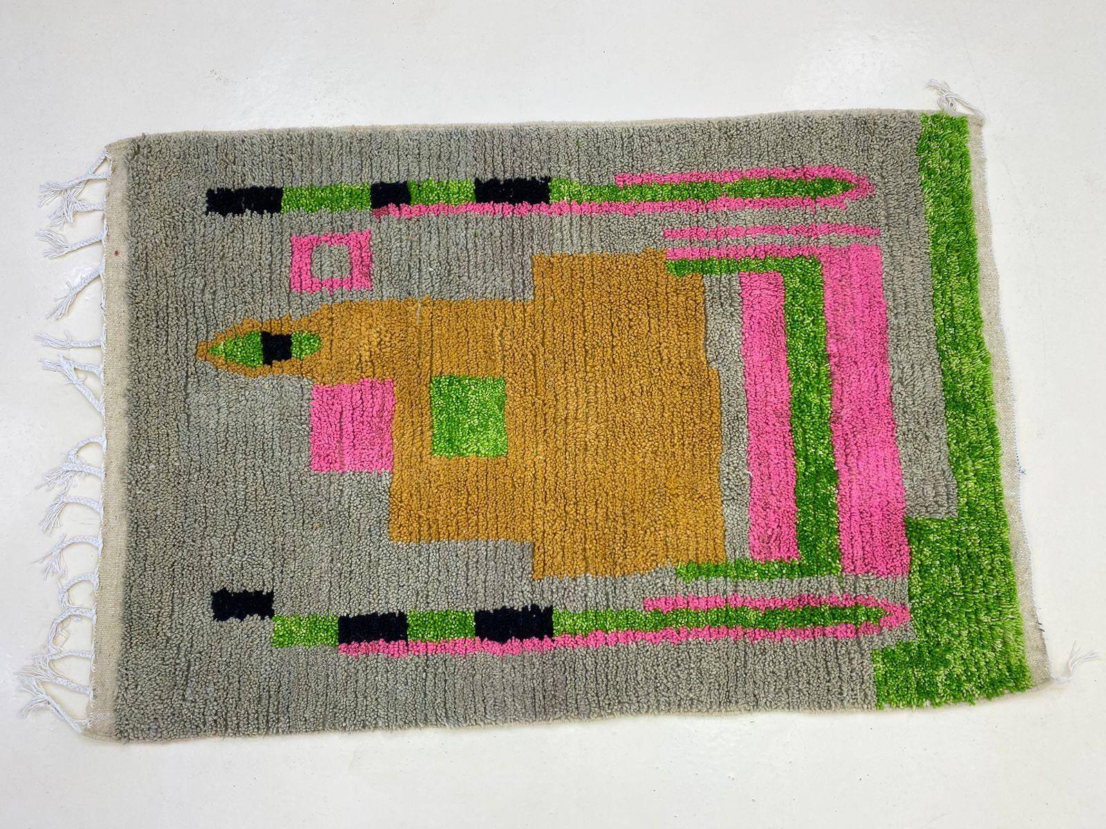 Traditional Berber rug in natural wool 3x2 m