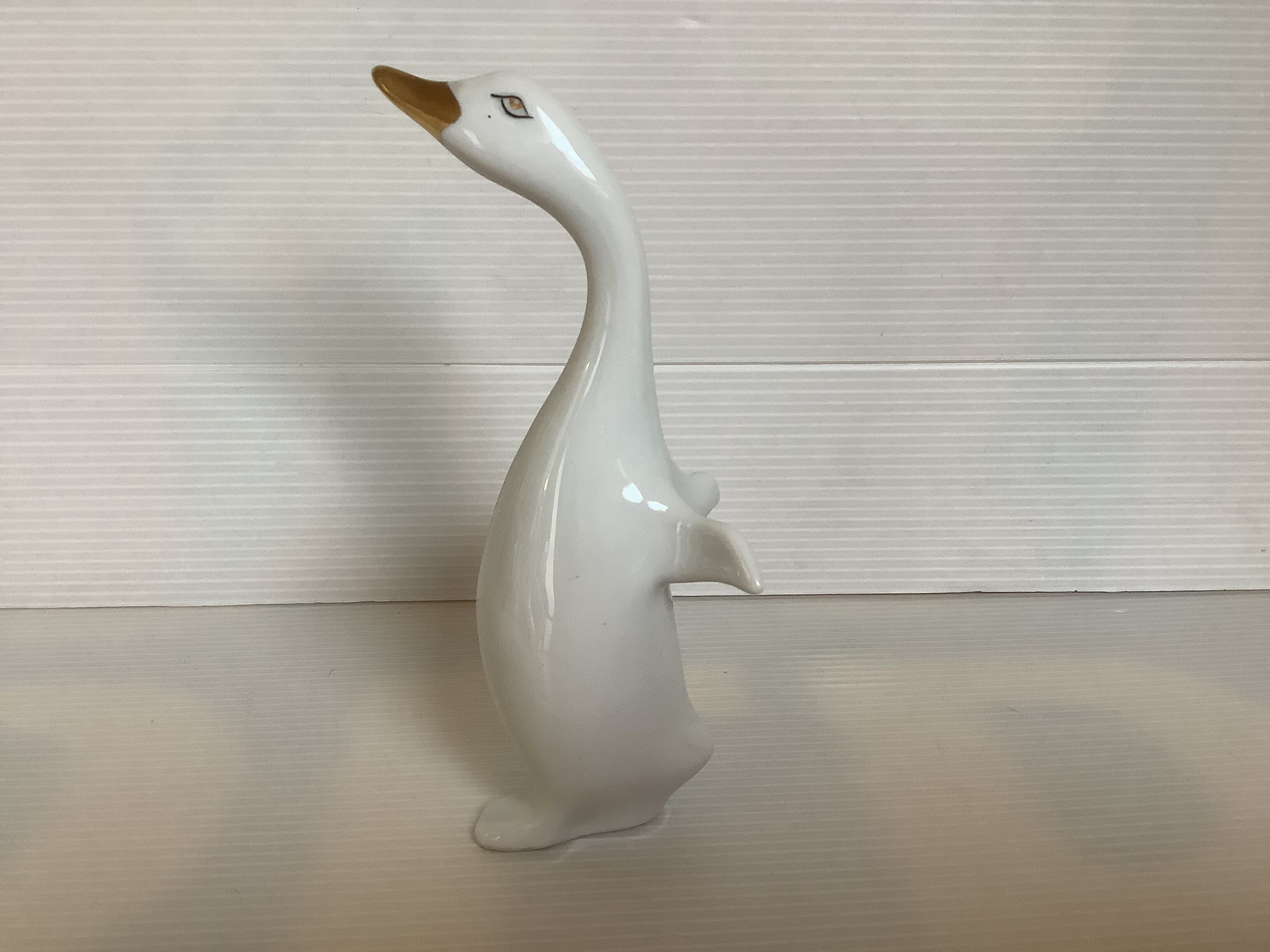 Oie blanche porcelaine hollohaza hungary