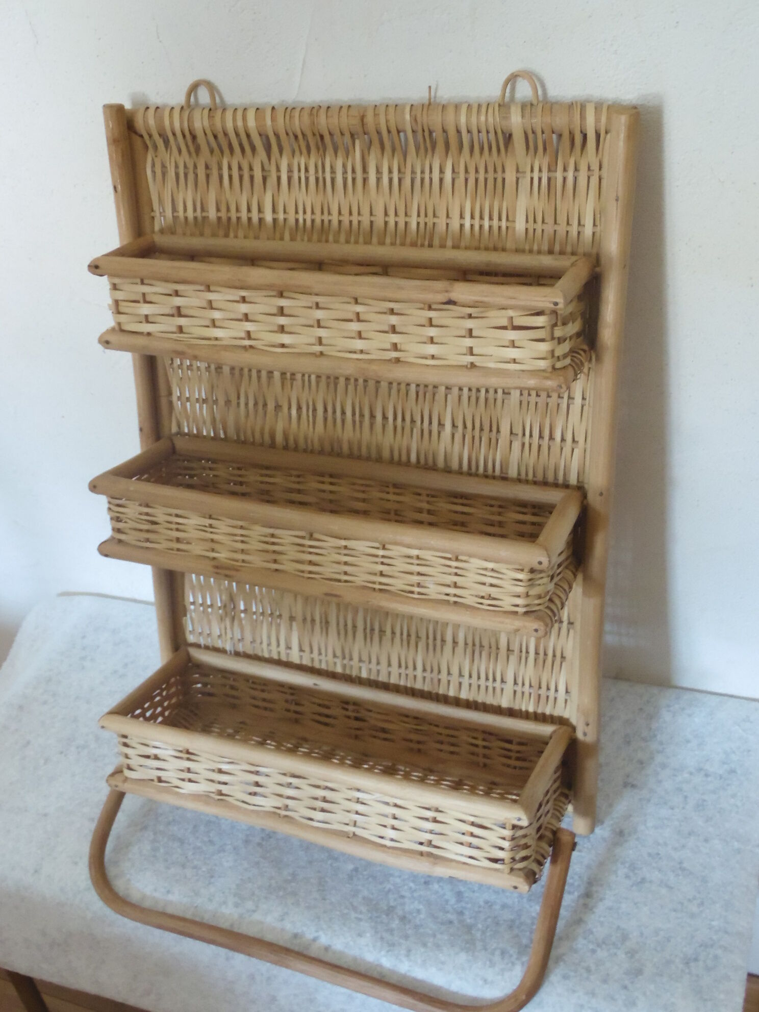 Shelf wall wicker and rattan 60