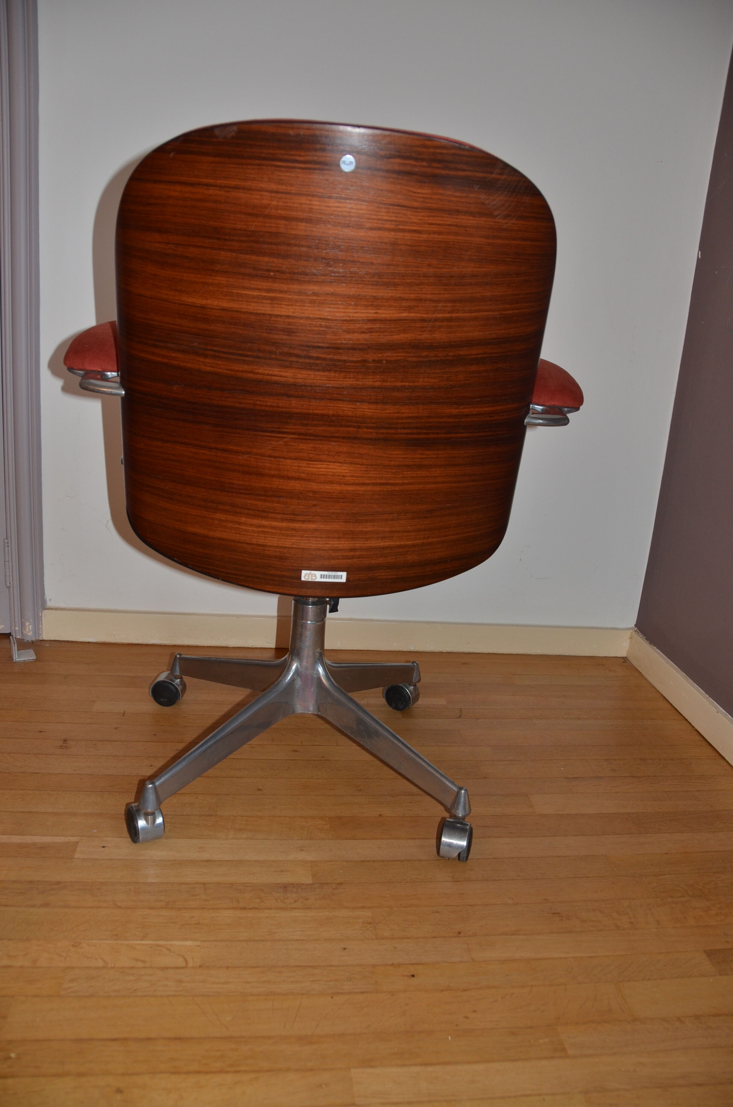 Ico Parisi office chair for MIM