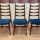 Suite de 3 chaises "design scandinave".