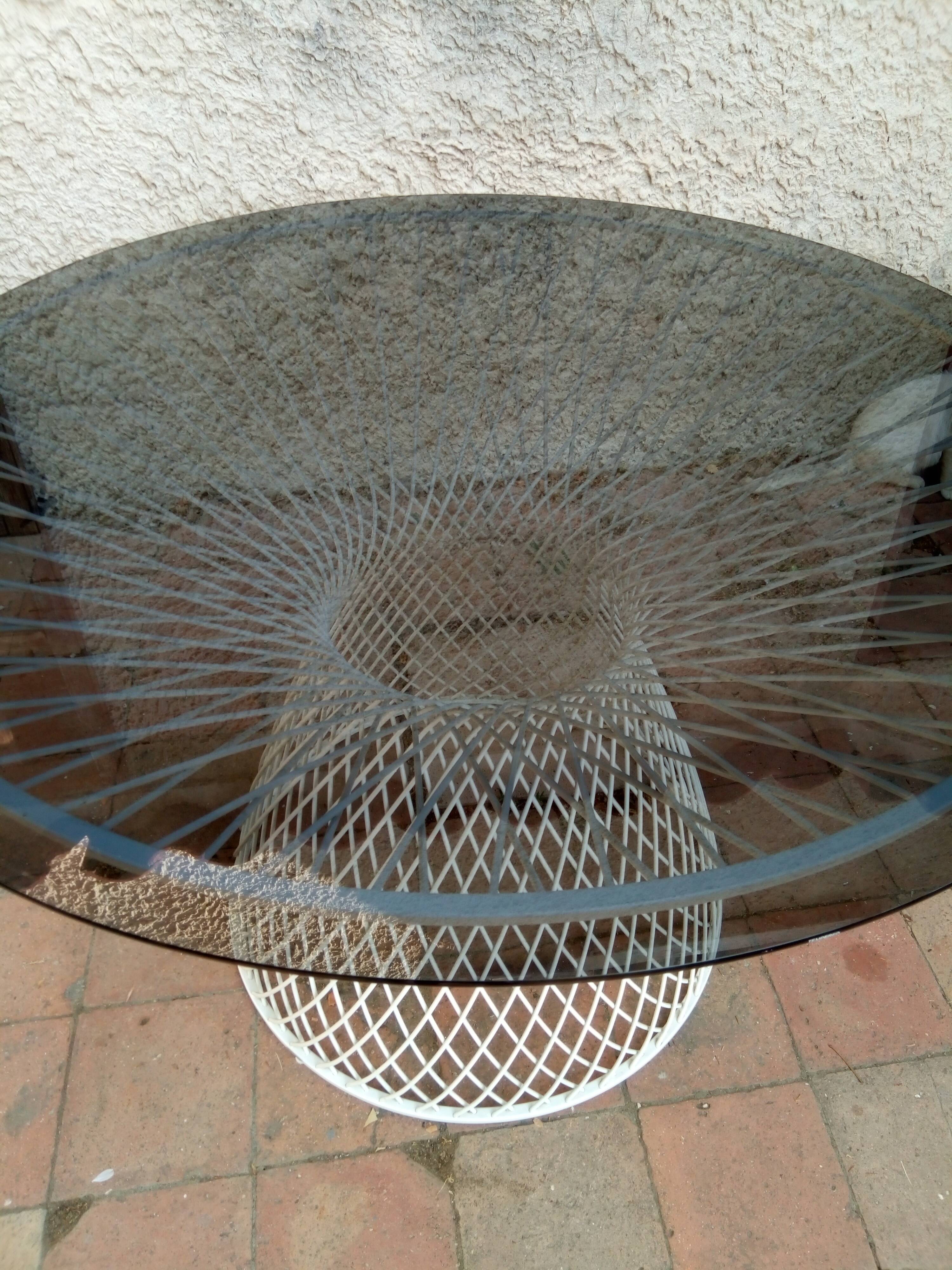 Garden table - designer Jean-Marie Massaud