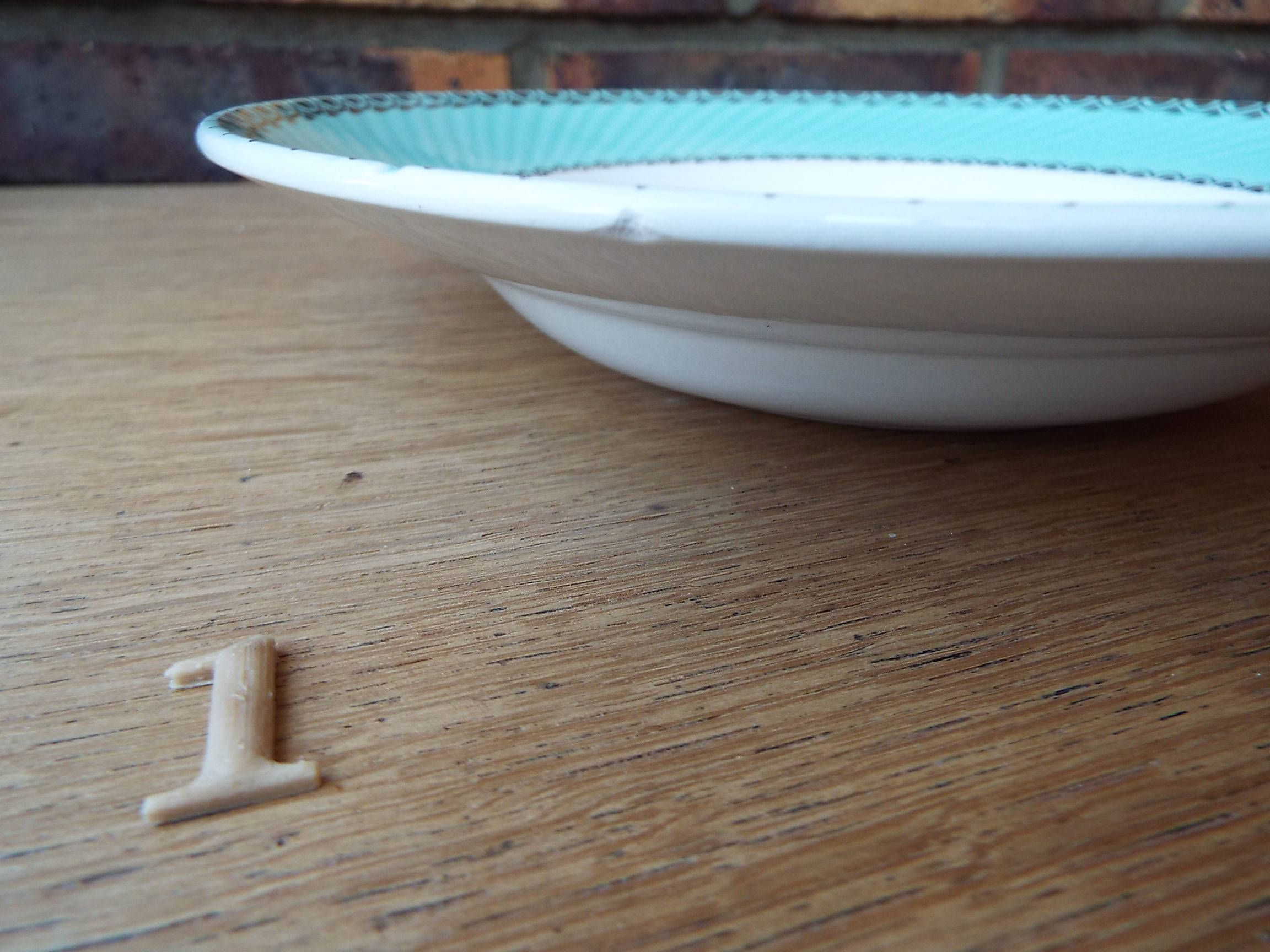 Set of 8 soup plates