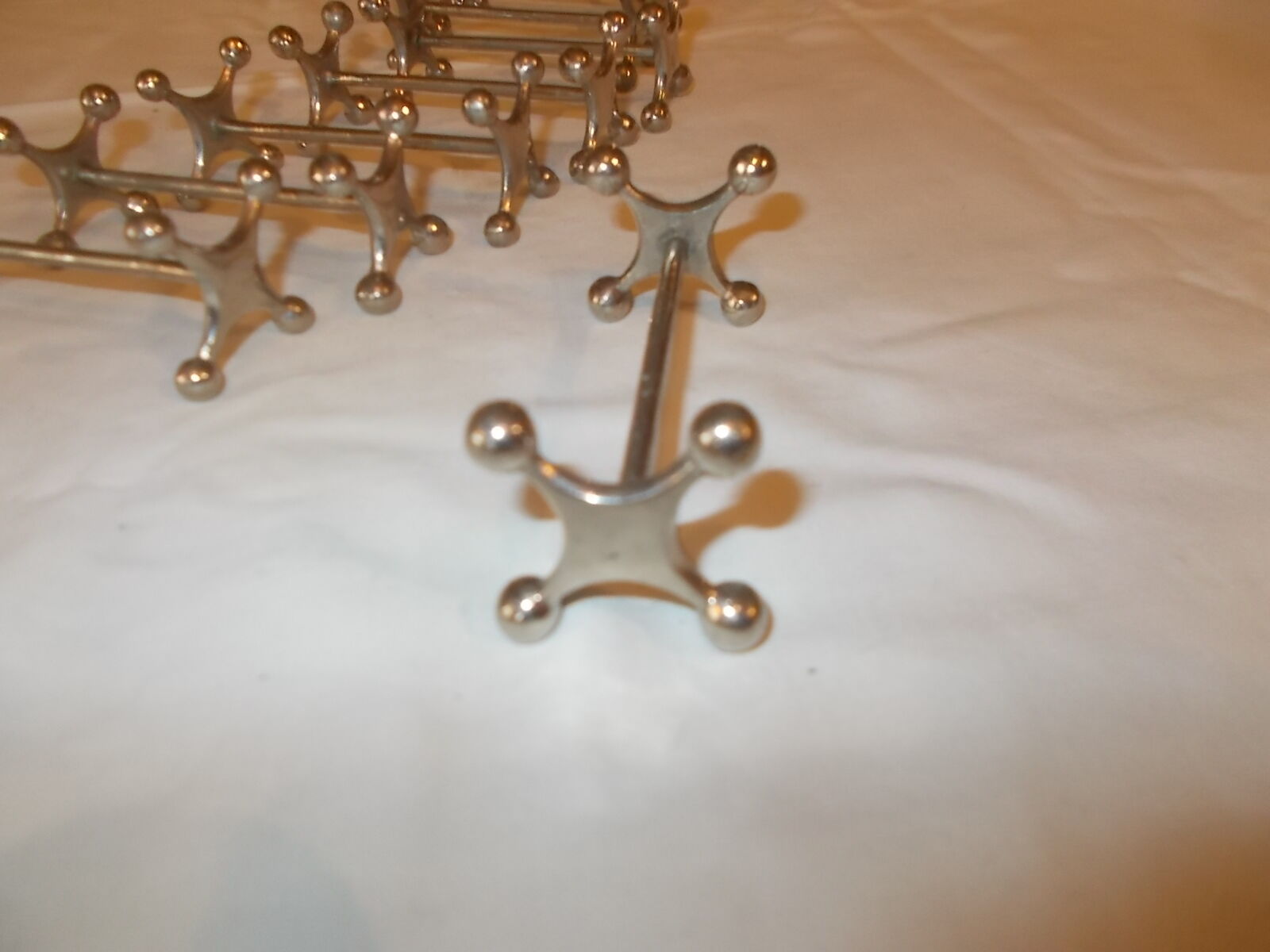 Set of 11 knife rests