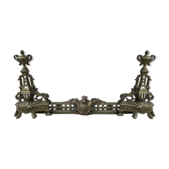 Parure de cheminée en bronze