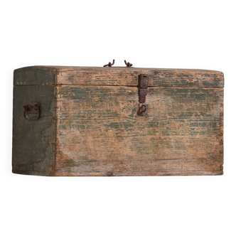 Petit coffre ancien aux tons verts (c.1920) #78