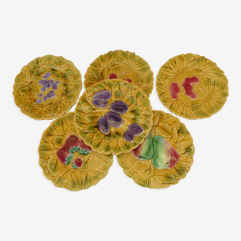 Set of six dessert plates in slip