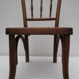 Chaise d'enfant ancienne en bois