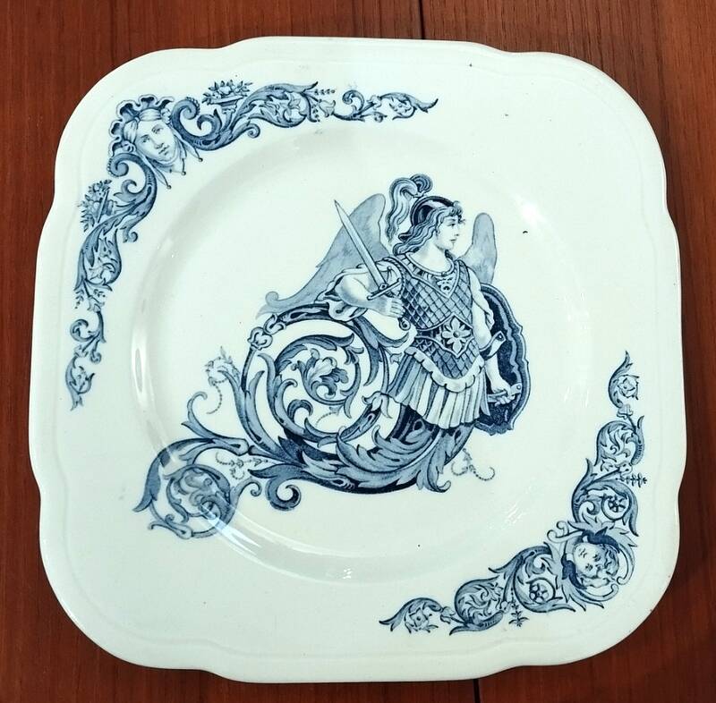 5 assiettes à dessert modèle Renaissance - faïence de Clairefontaine