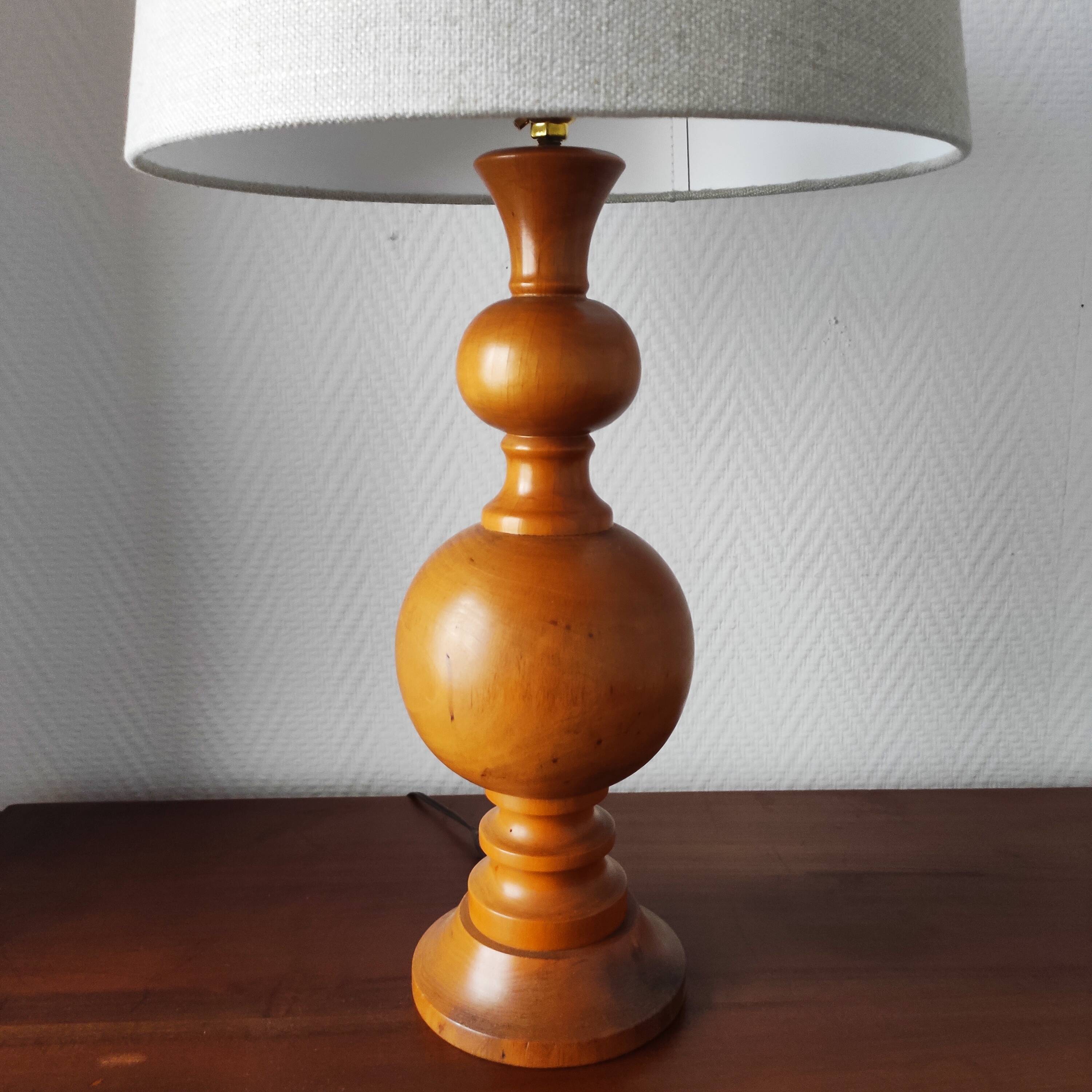 Vintage turned wooden living room lamp