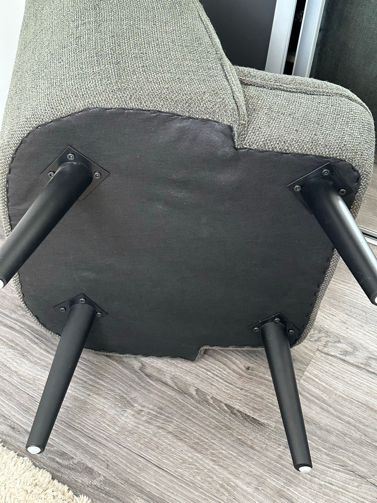 Compact armchair in green/grey chenille fabric