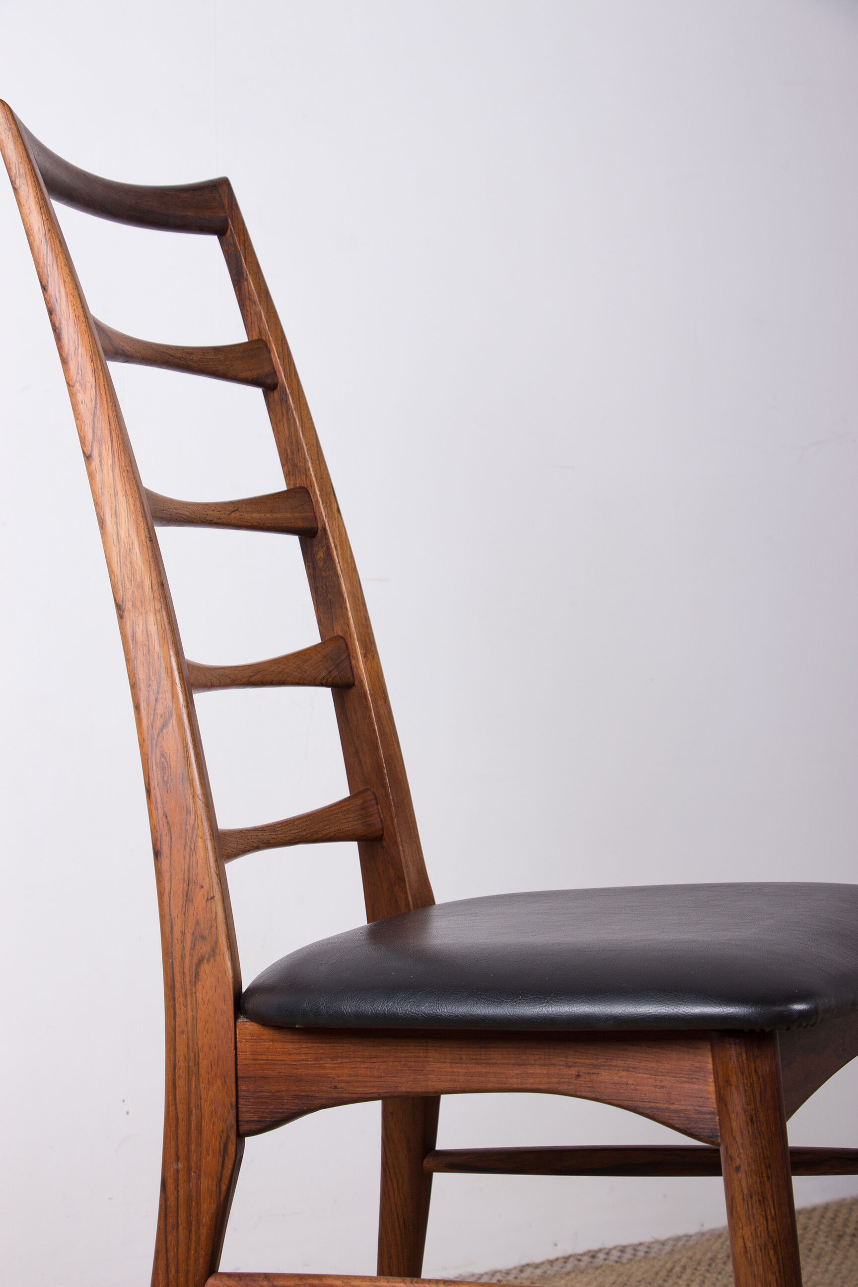 Series of 6 Danish chairs in Rio Rosewood model Liz by Niels Kofoed for Koefoeds Hornslet.