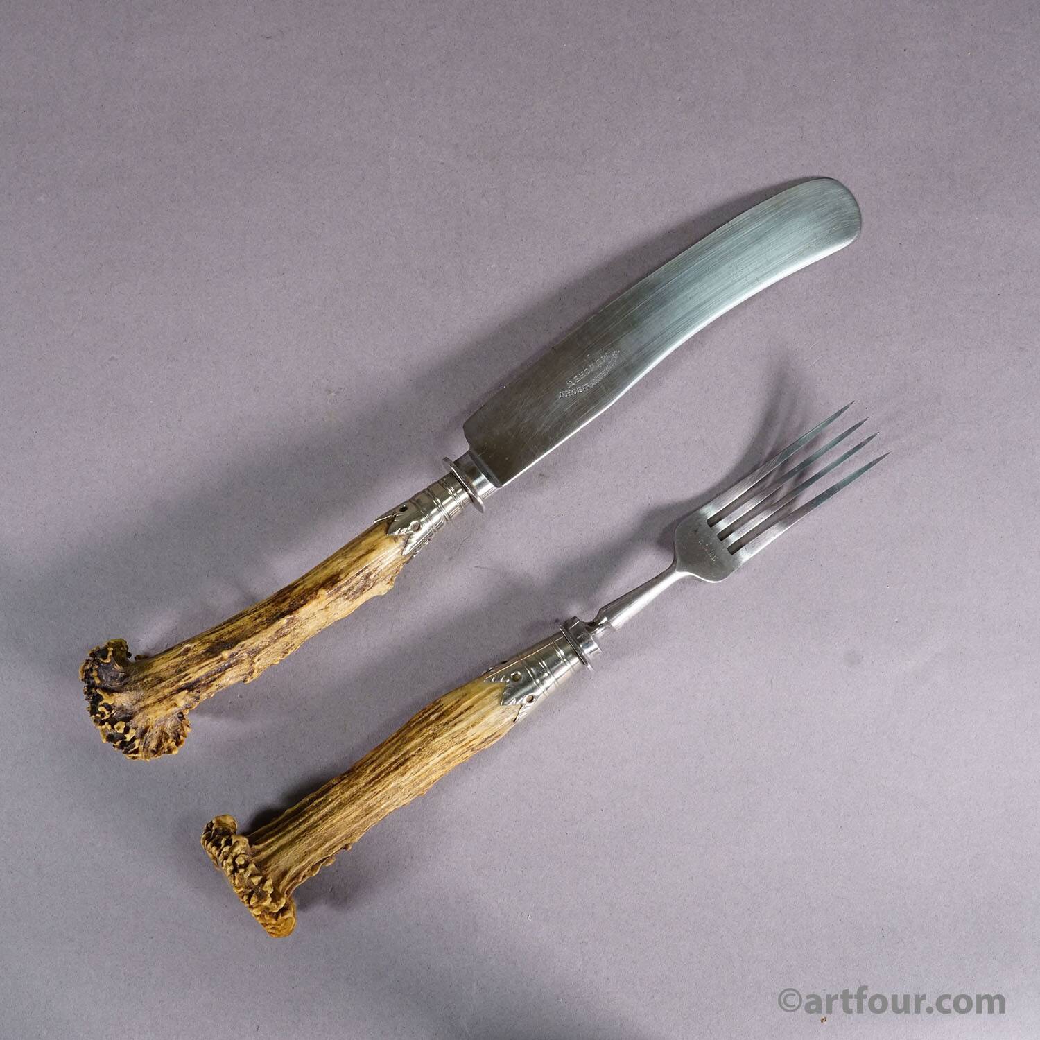 Vintage stainless steel and horn table service for 6 people, Germany, 1900s.