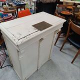 Vintage counter
