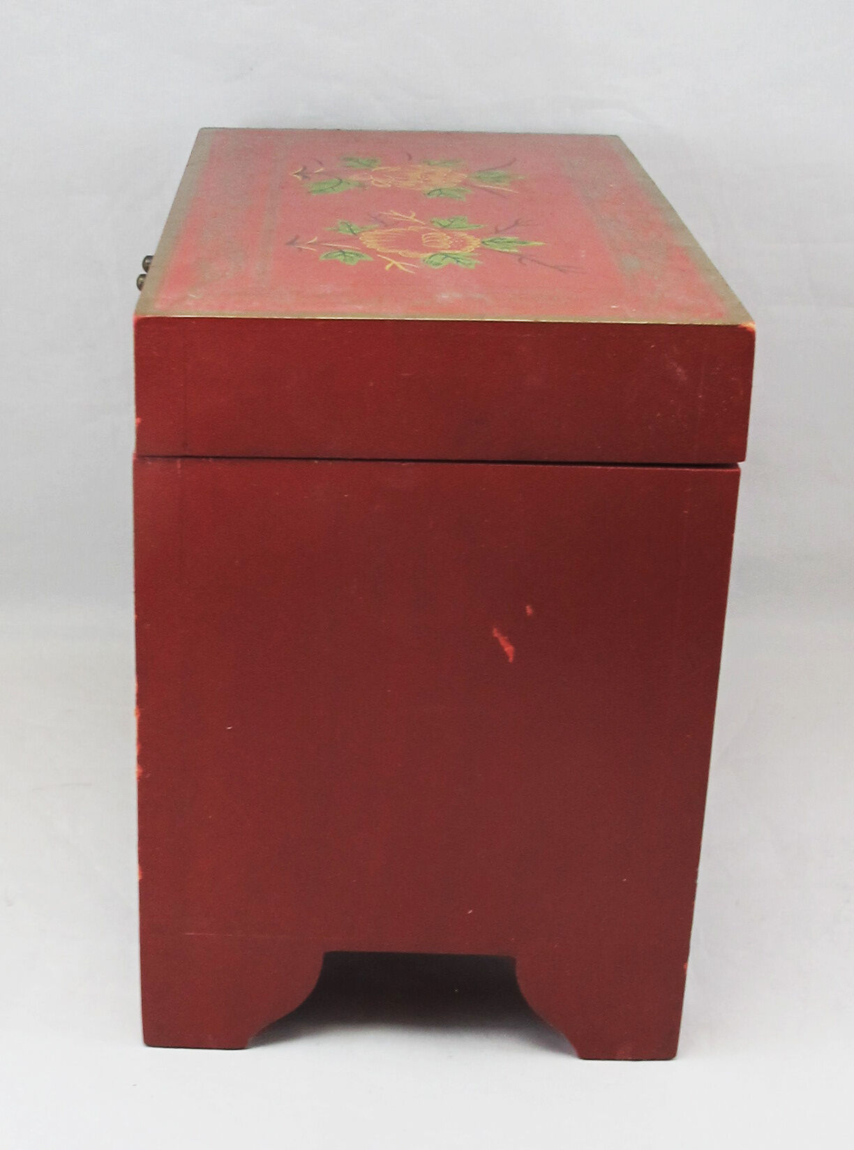 Chinese Chinese Red Lacquer Jewelry Box China