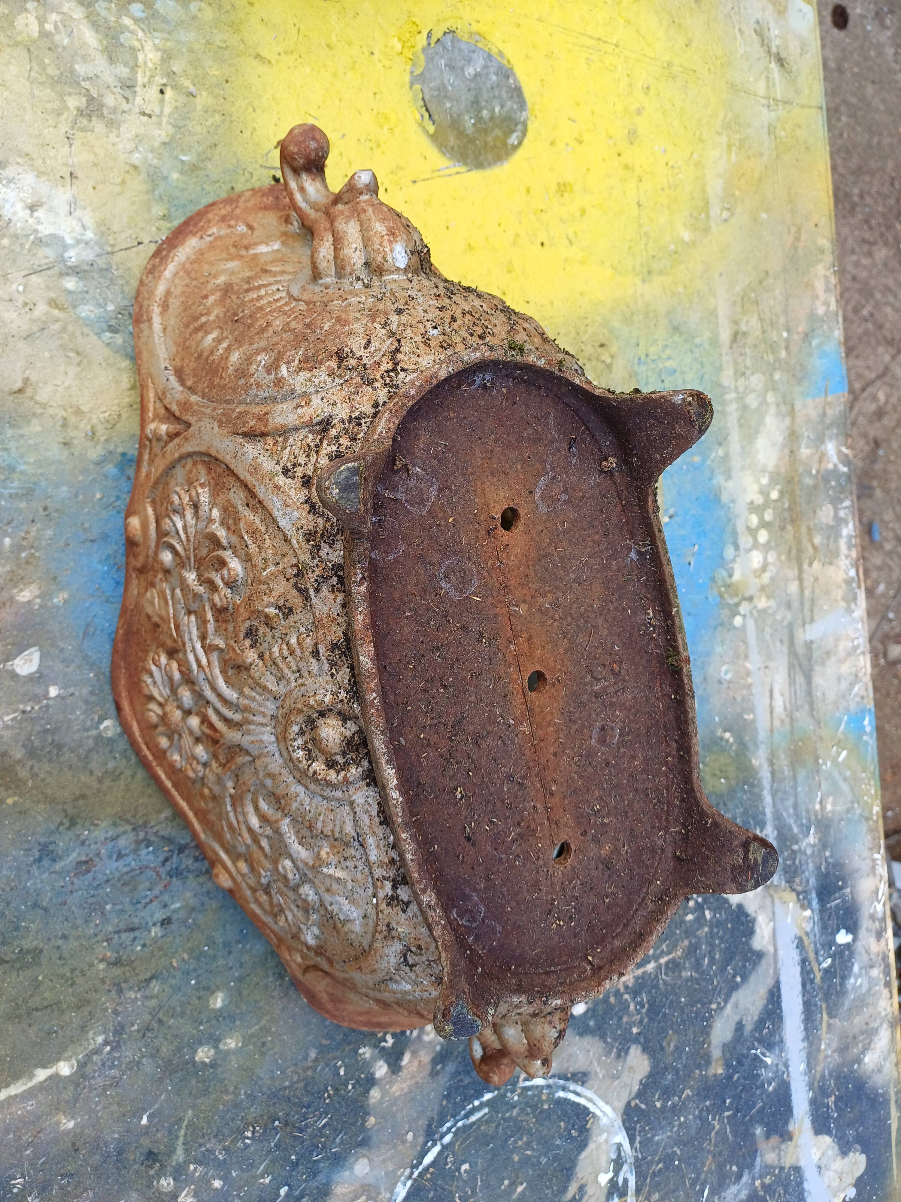 Pair of enamelled cast iron planters from 1900 from Charleville-Mézières