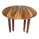 8-foot extendable table in solid walnut from the 19th century.