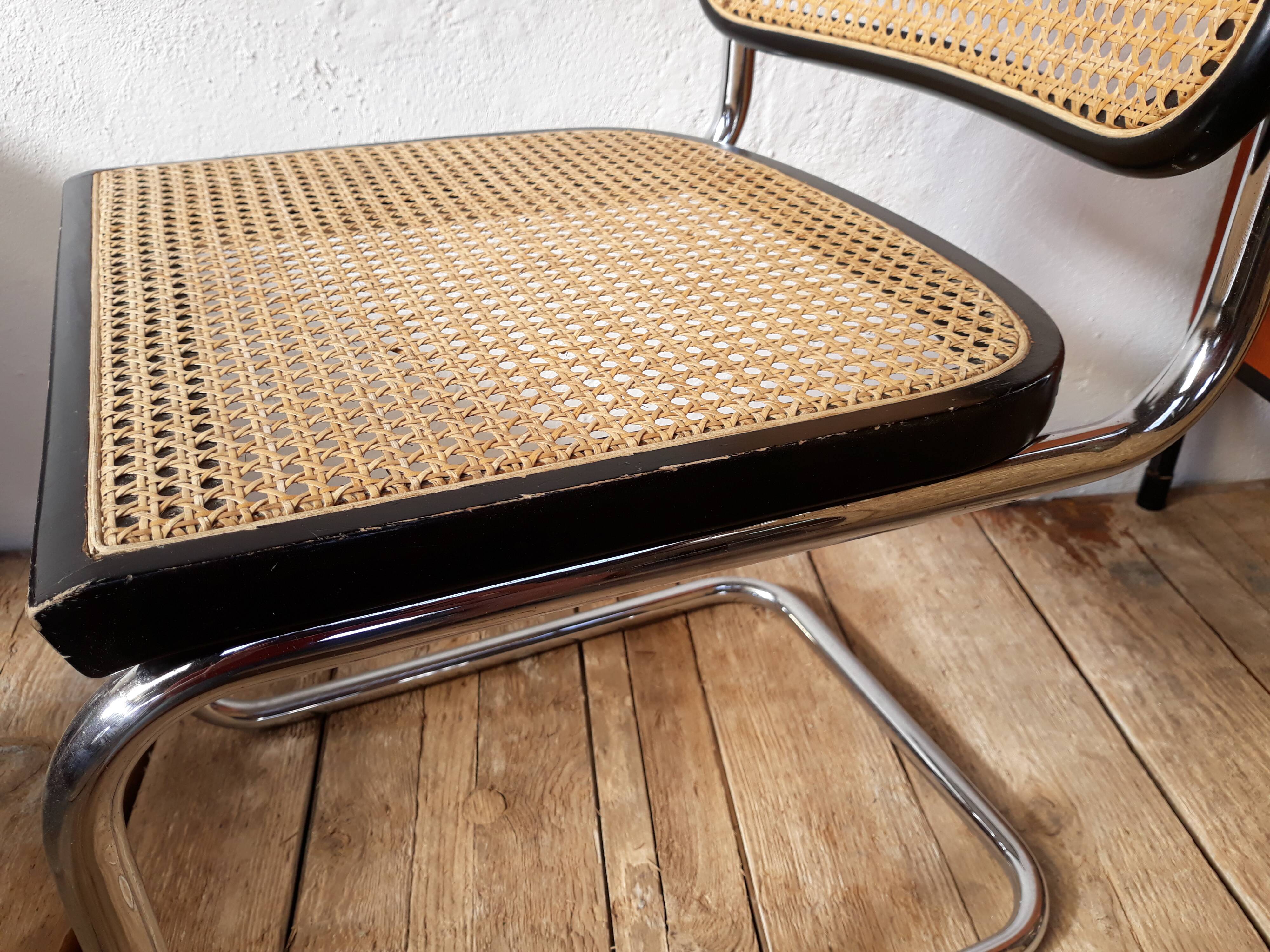 B32 chair by Marcel Breuer