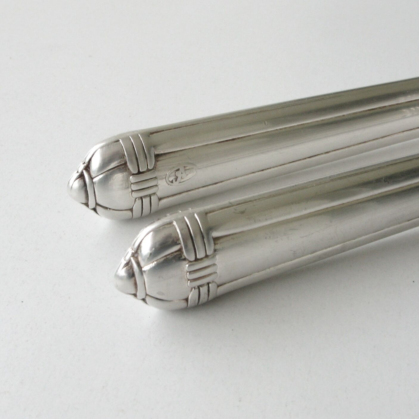 Old nutcracker in silver metal - chissed very heavy -