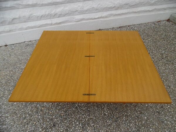 Albert Ducrot transformable coffee table