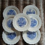 7 assiettes à dessert anciennes en Terre de fer 