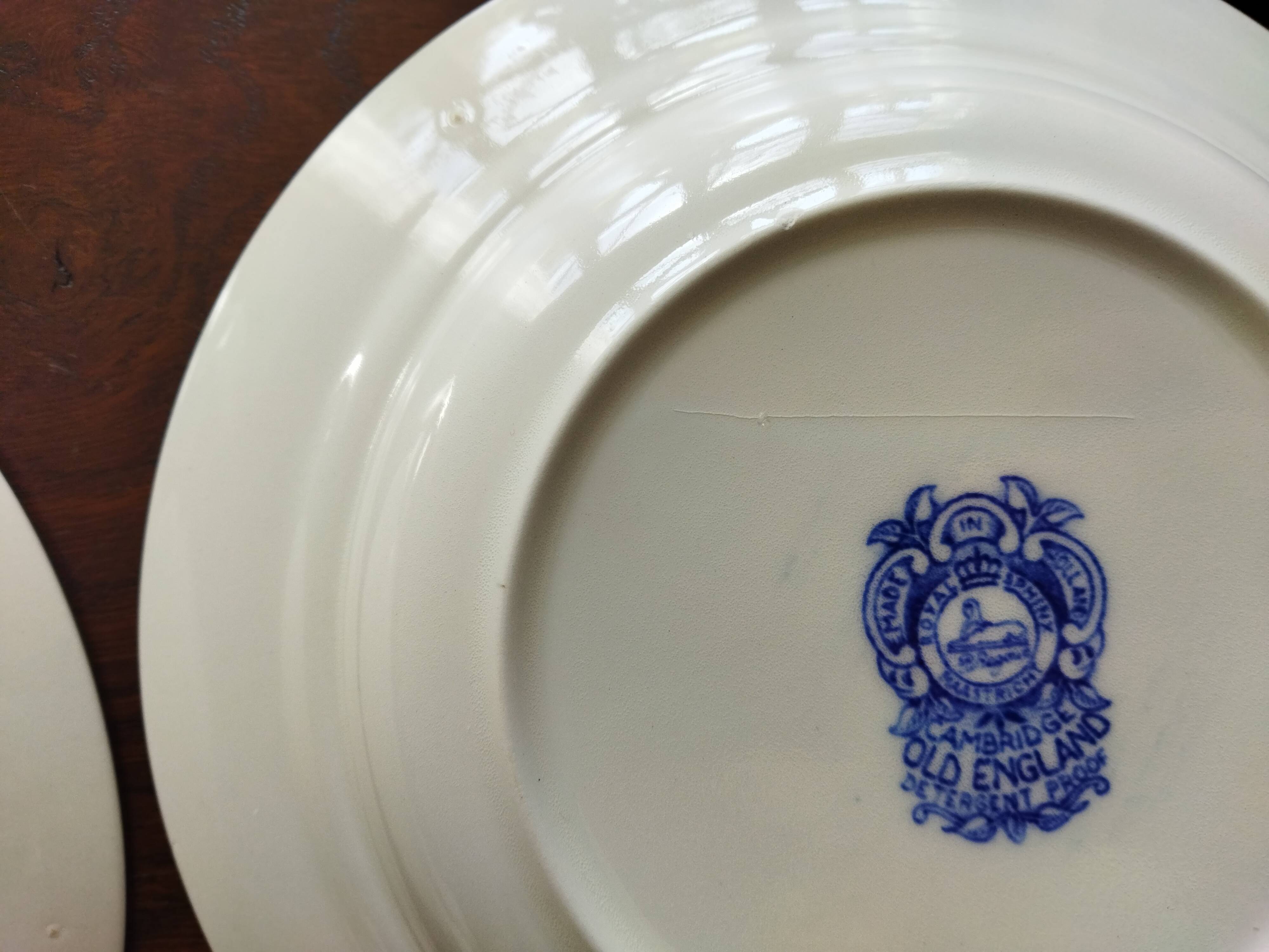 Royal Sphinx Maestricht P. Regout "Cambridge Old England" blue & white soup plates