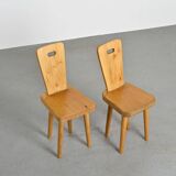 Pair of high-backed chairs by Christian Durupt, Méribel 1960