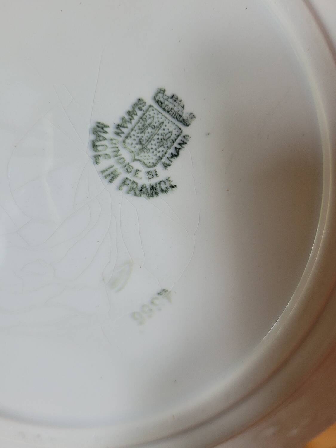 St Amand hollow dish model 9997