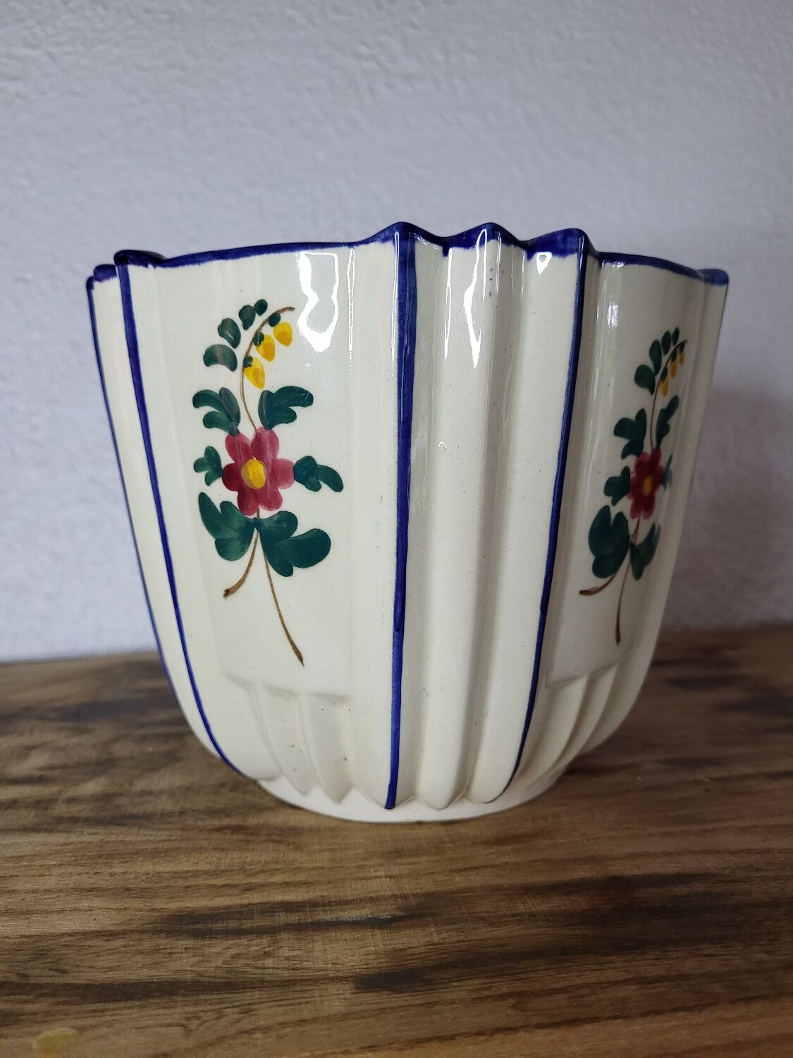 Earthenware pot cover