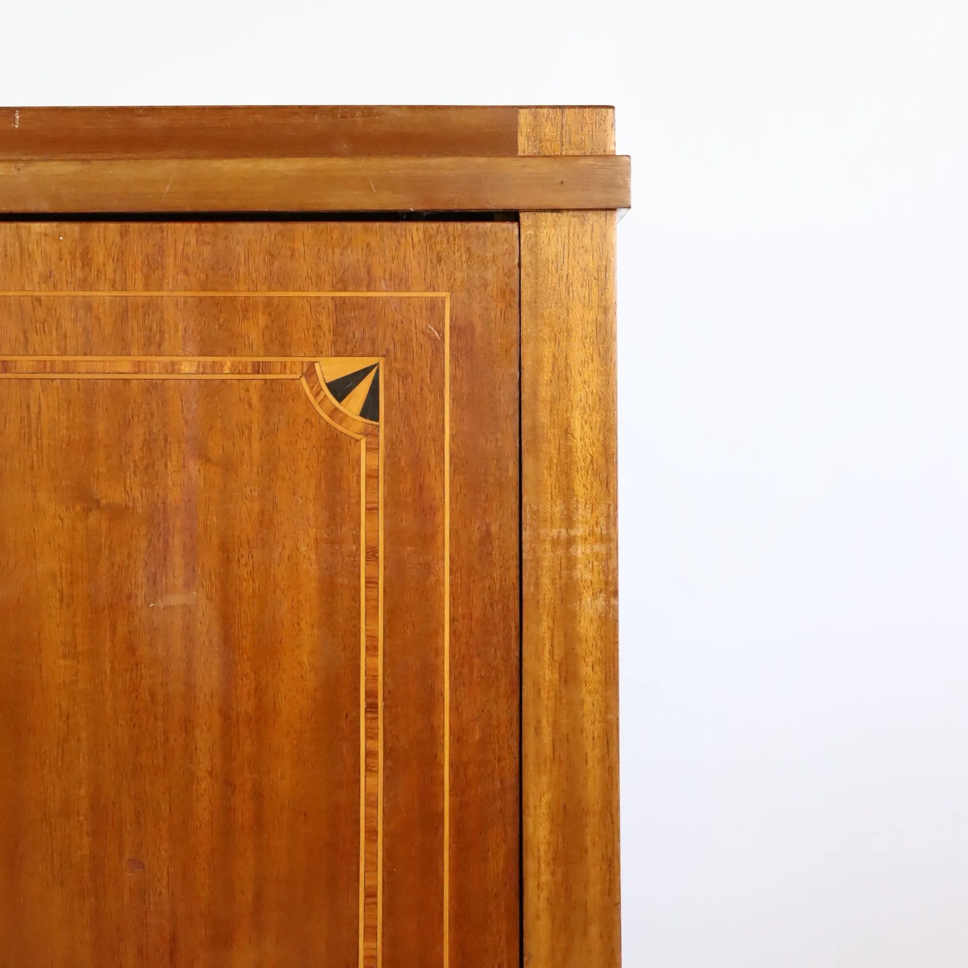 Cabinet années 40