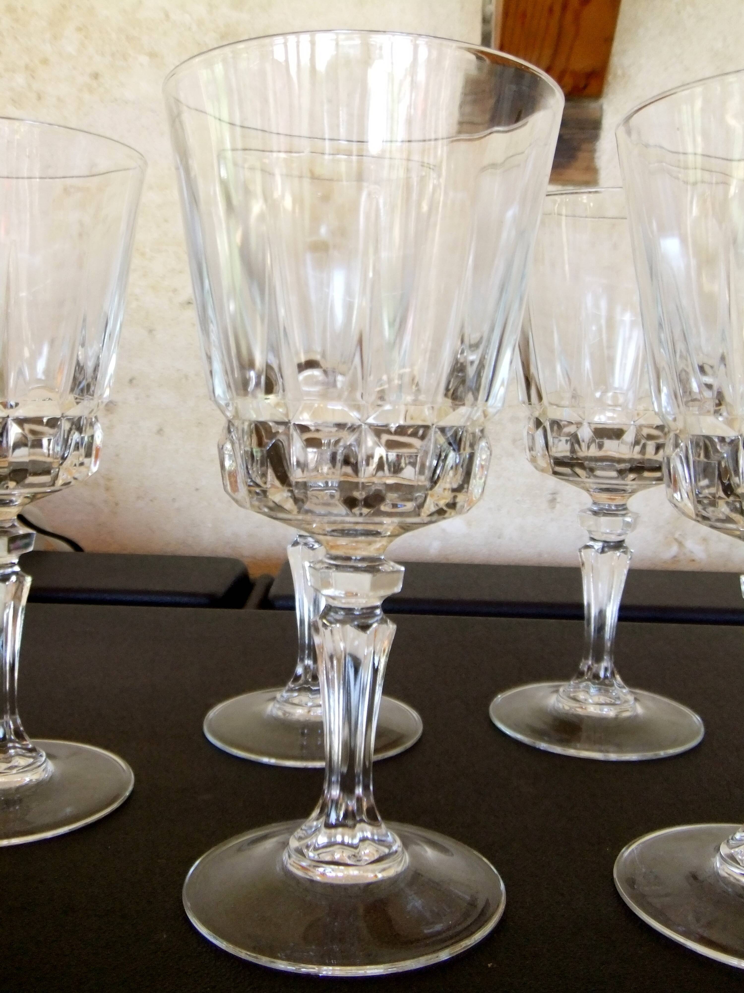 Vintage cut crystal wine glass Cristal d'Arques Chantelle Lady victoria