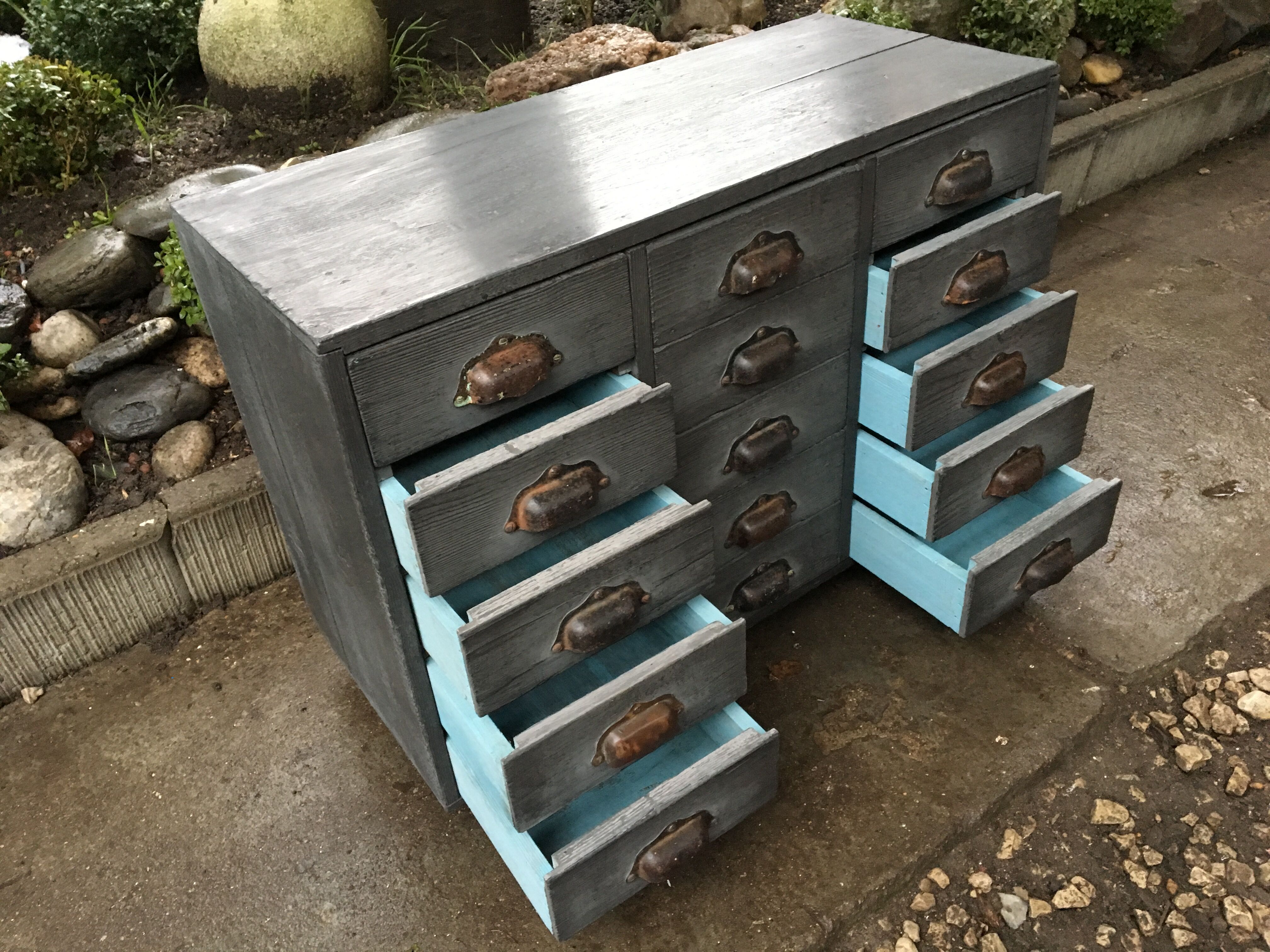 Furniture business with drawers
