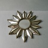 Mirror shape sun with parecloses of mirrors