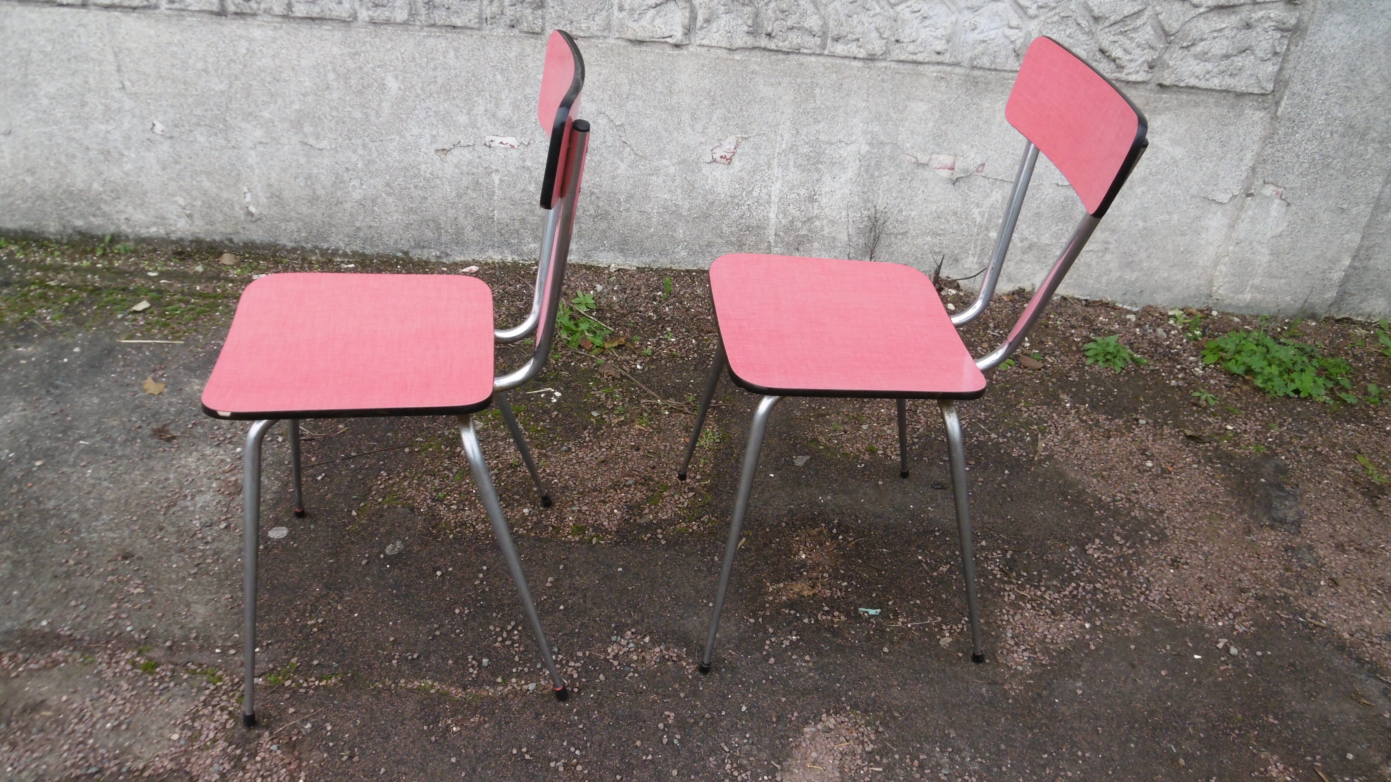 Set of 2 chairs in formica Red