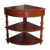 Corner cabinet