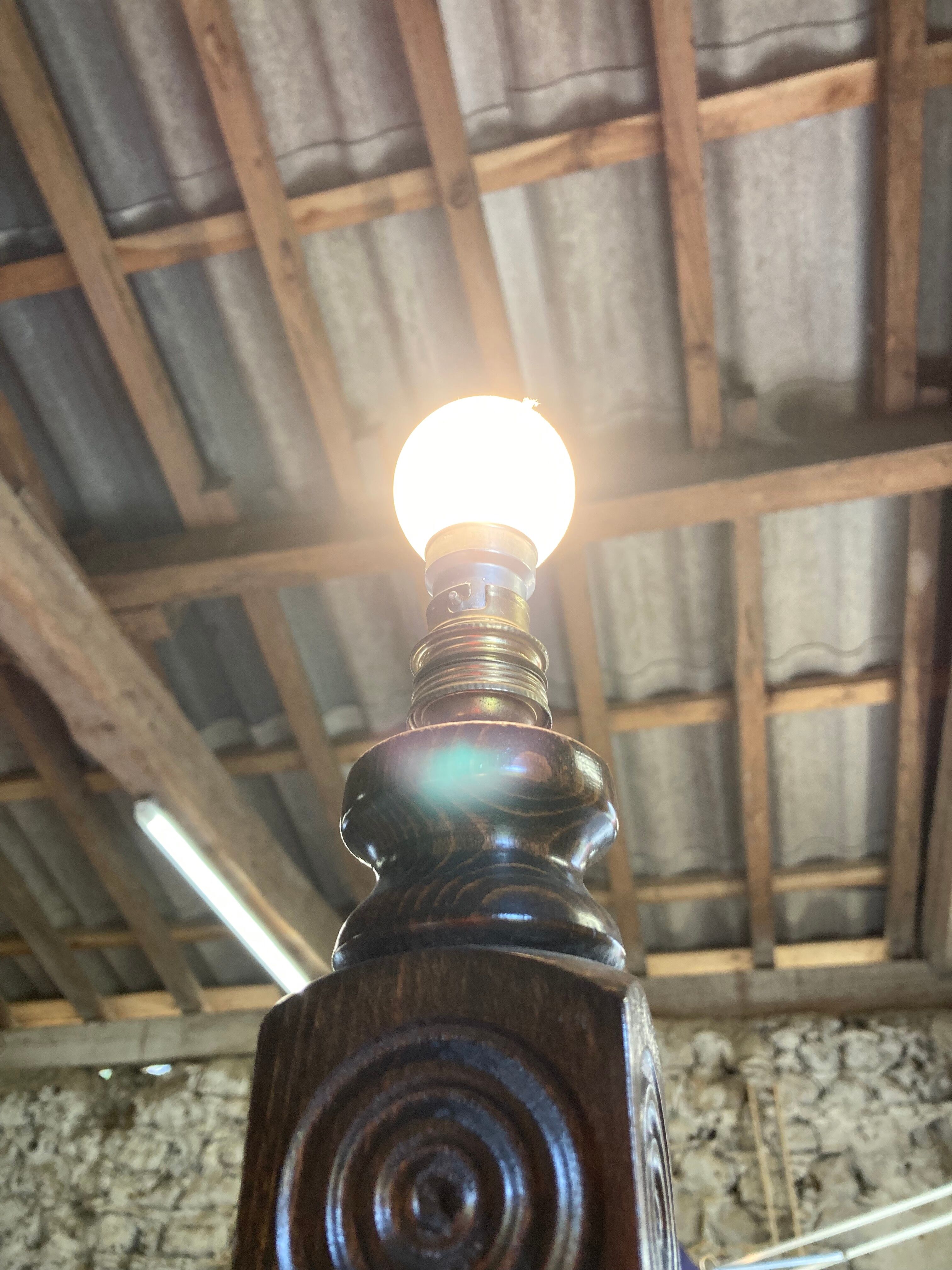 Side table floor lamp in Basque turned wood 50