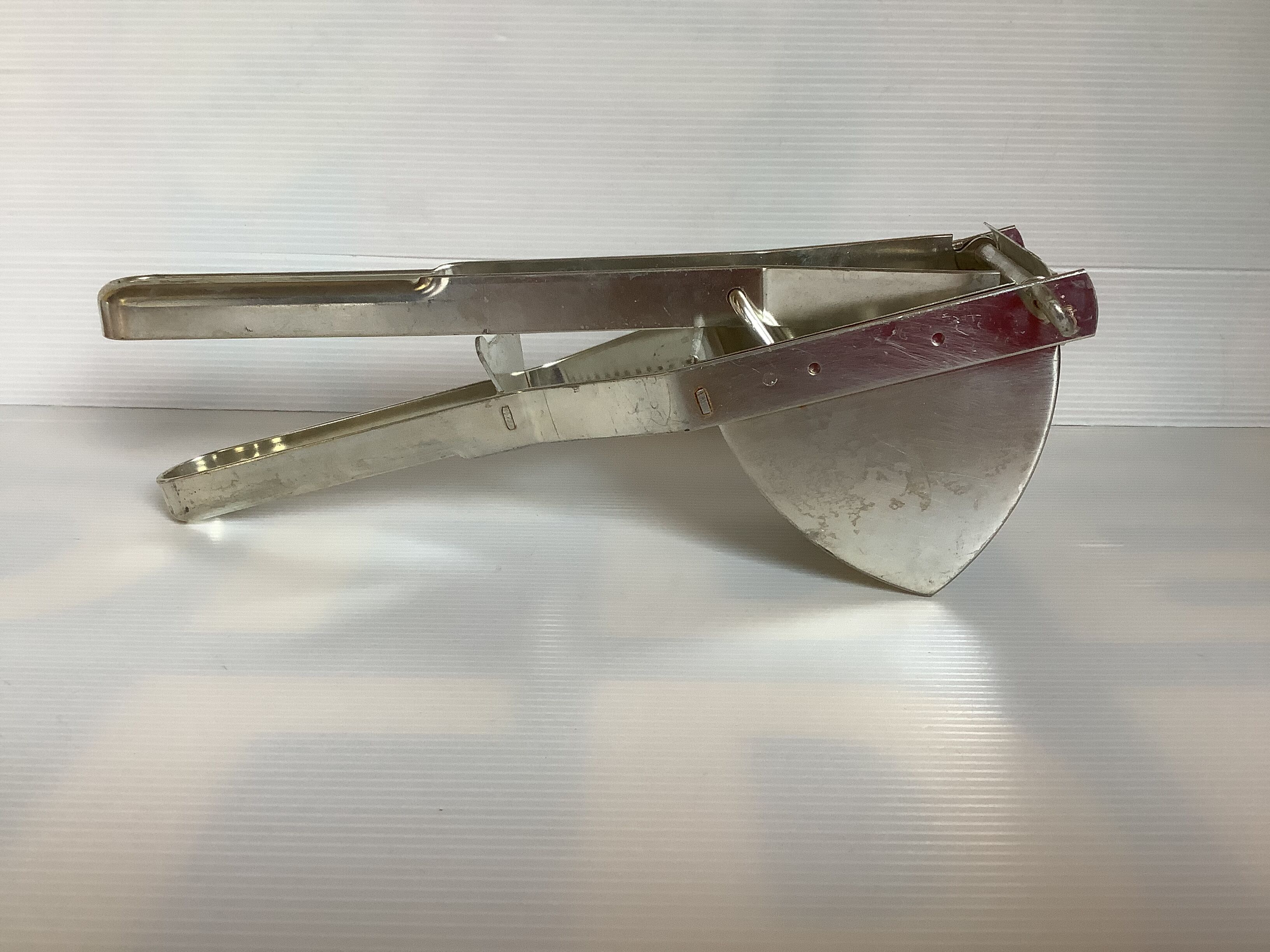 Metal mash press getu küchen boss