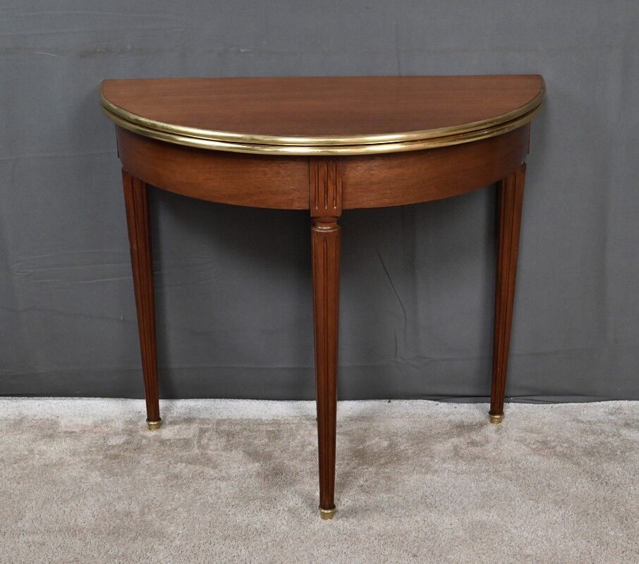 Table à jeux demi-lune en acajou, style Louis XVI – début XXe