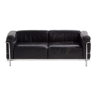 Two-seater leather sofa LC3 by Le Corbusier for Cassina